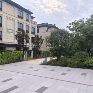 南平 芝麻白与芝麻白搭配铺装，尺寸1200*600