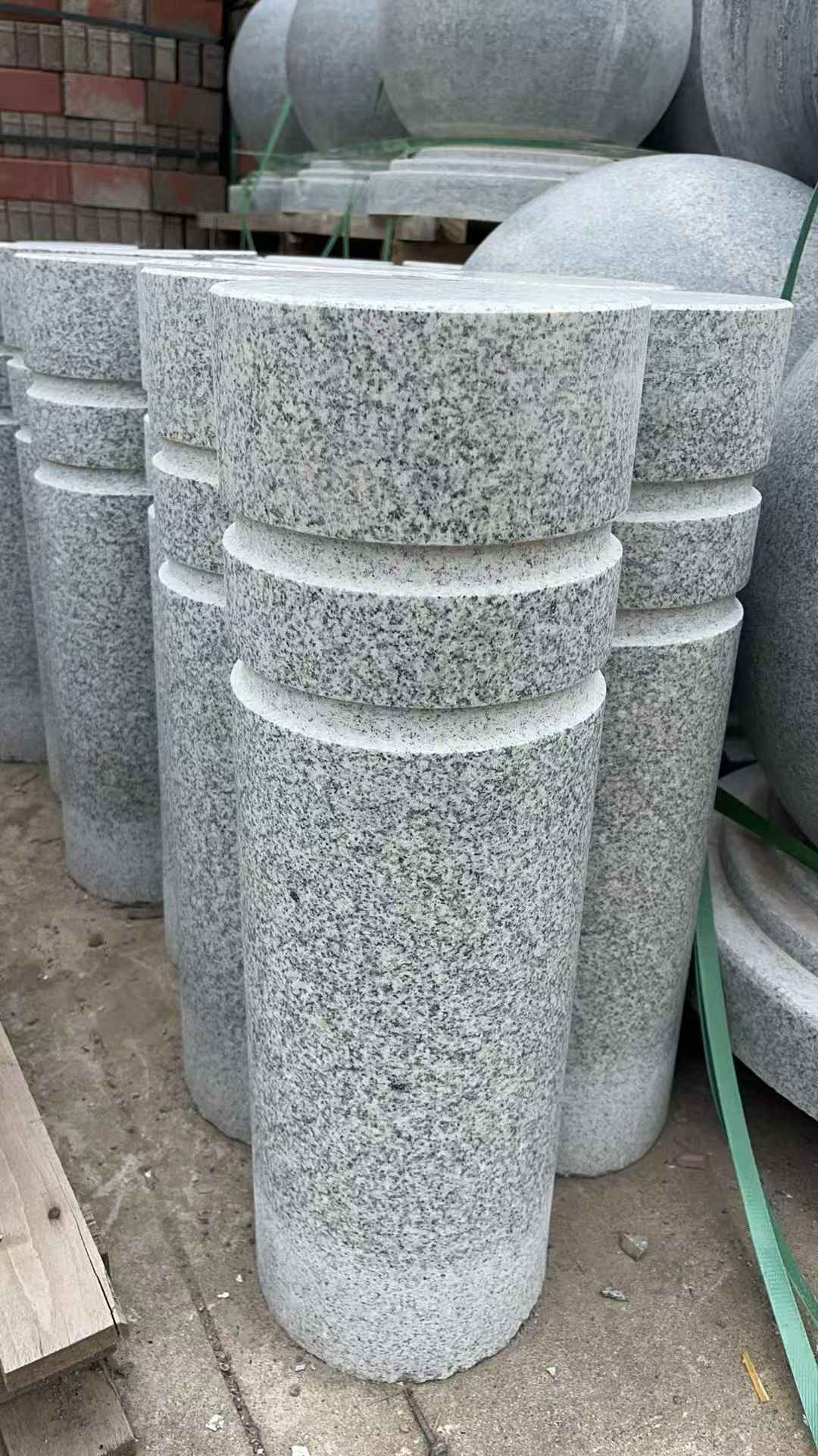 南平 芝麻白花岗岩挡车柱、隔离柱多少钱