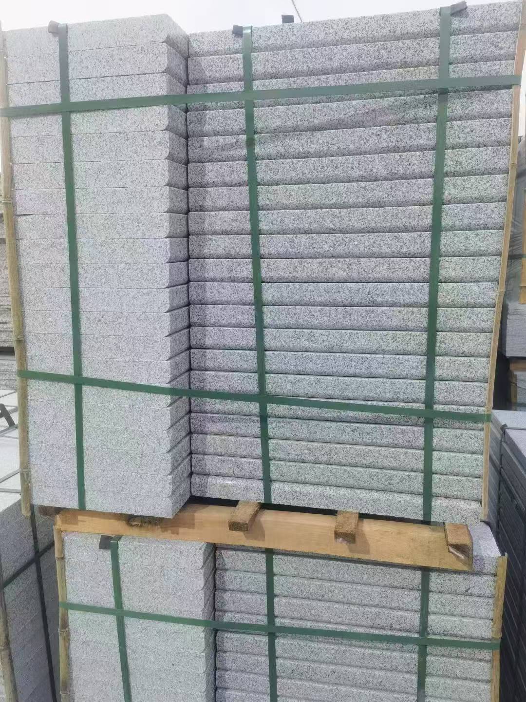 南平 5公分芝麻白，倒斜角，室外楼梯踏步