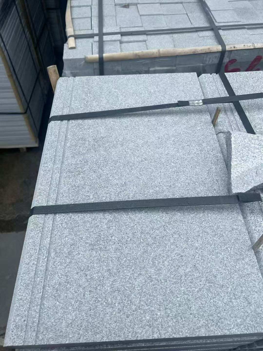 南平 芝麻灰火烧面拉槽台阶