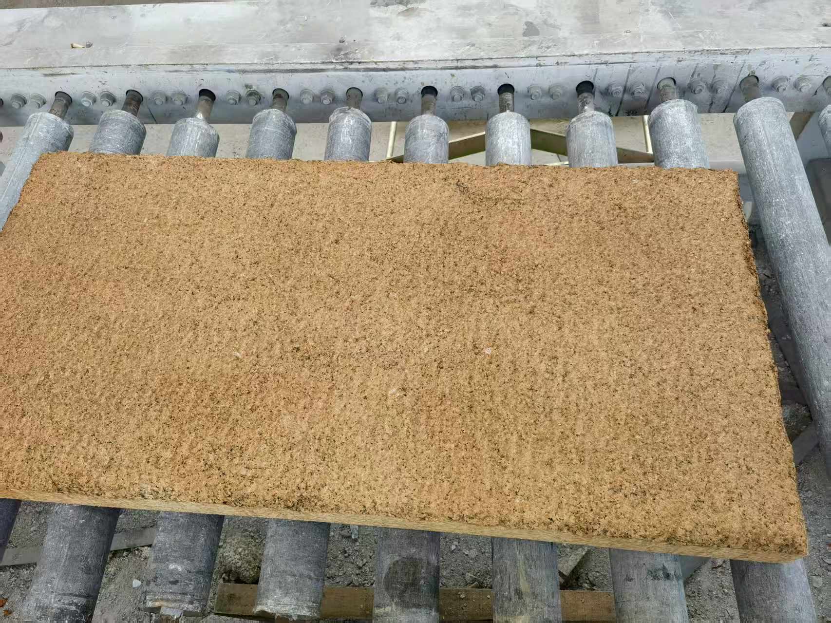 南平 菠萝面老石板，做旧仿古石，流水线生产加工