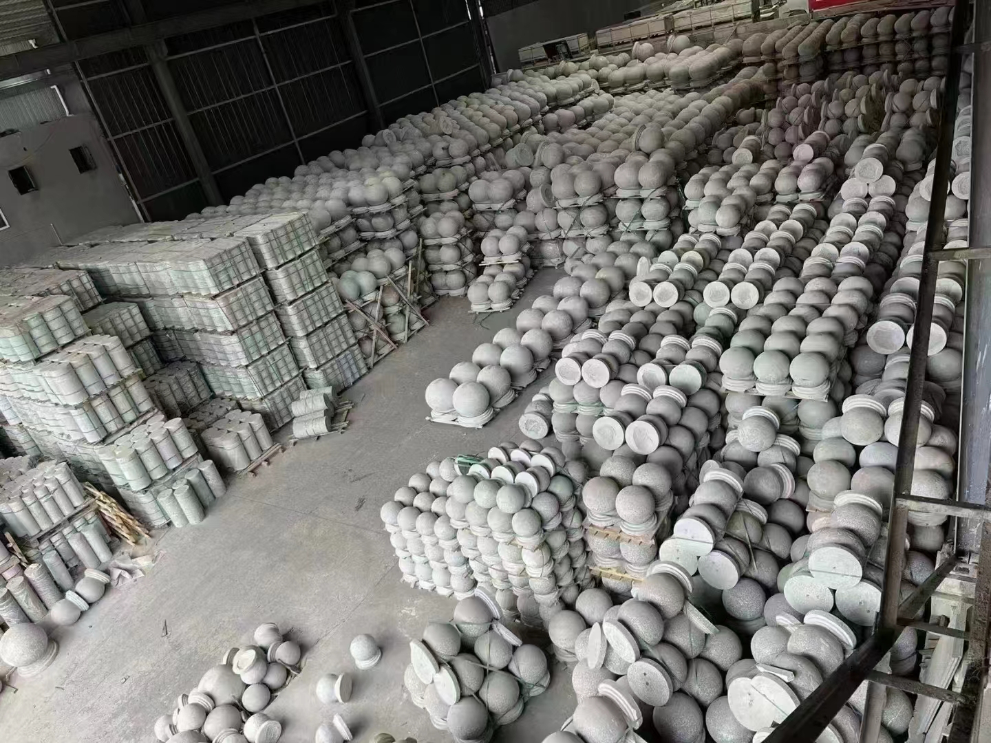 南平 芝麻白挡车柱