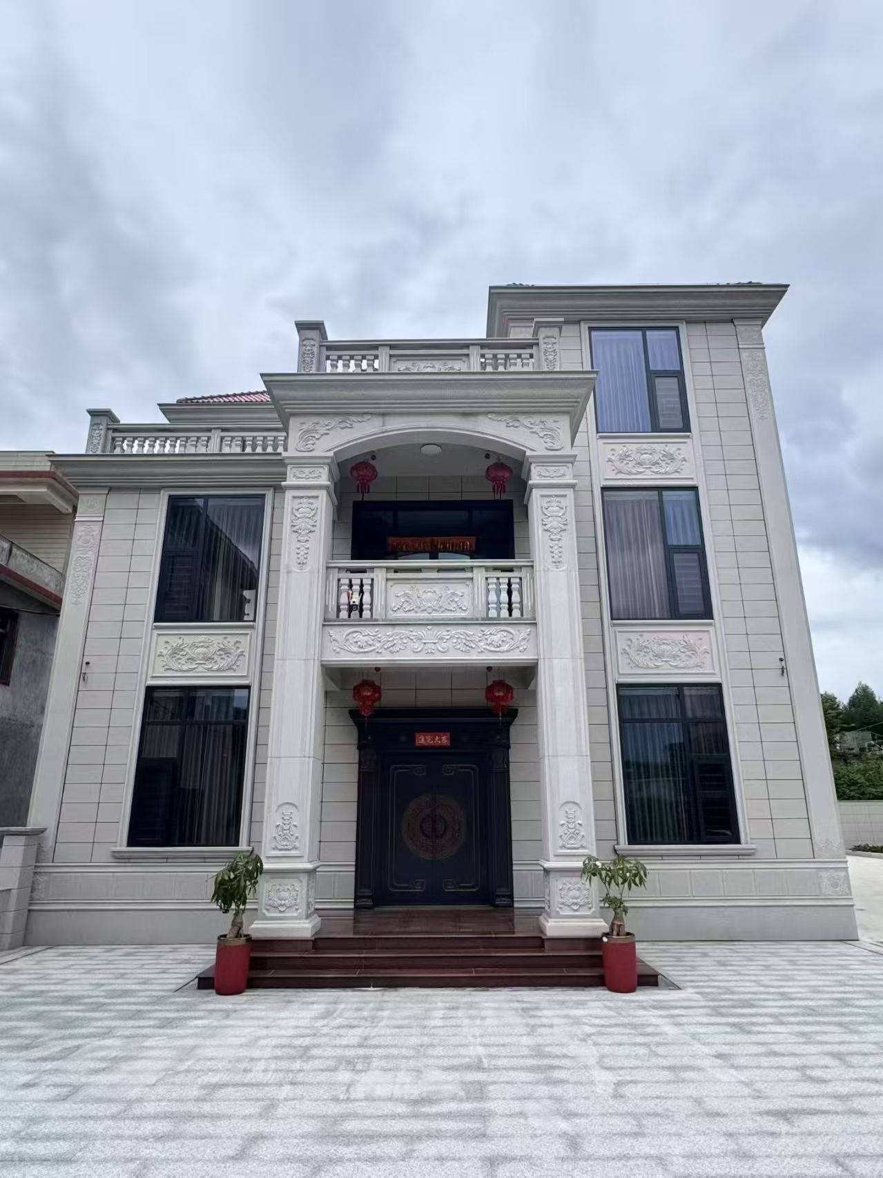 南平 芝麻白石材别墅干挂案例展示