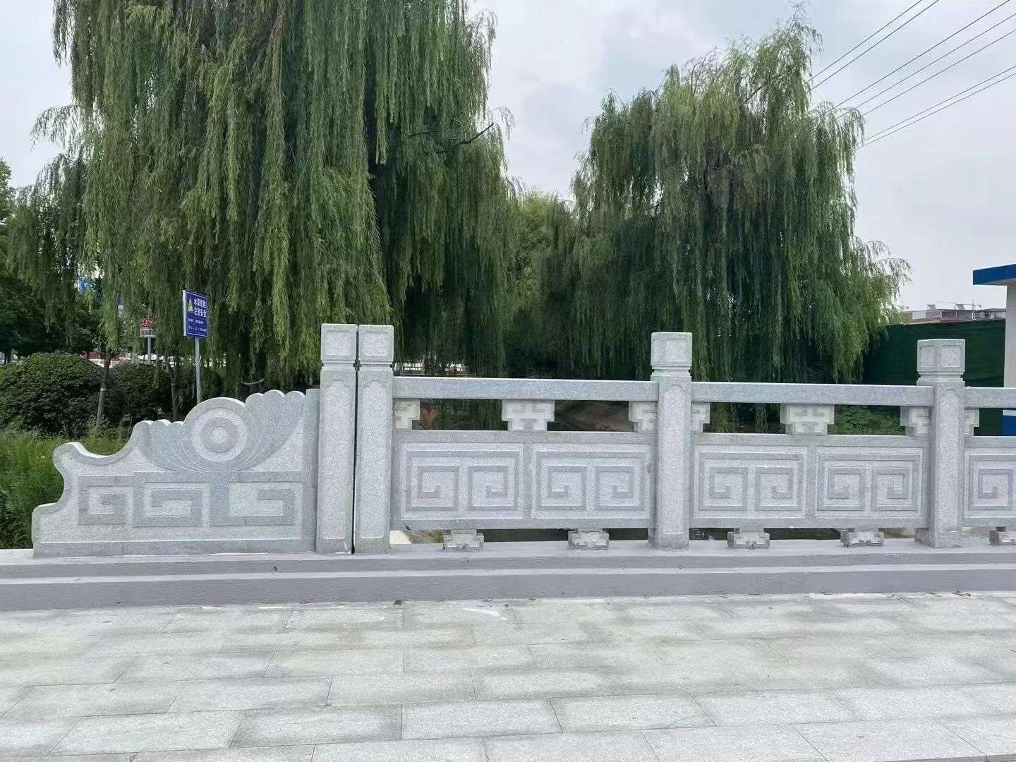 南平 芝麻灰桥栏杆、河道栏杆安装效果